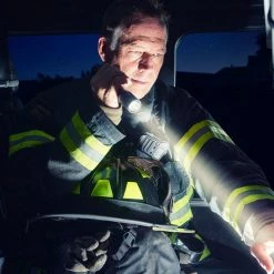 Best deal ⭐ Duty Inova® T5 Tactical LED Flashlight | 1,075 Lumens 🧨 -Brightguy Online Shop Inova T5 Tactical LED Flashlight 3 1