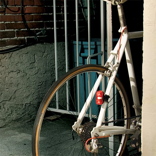 Budget 😉 Cycling Flashlights And Headlamps Princeton Tec Swerve Bike Light ❤️ 4 Budget 😉 Cycling Flashlights And Headlamps Princeton Tec Swerve Bike Light ❤️ - Image 3